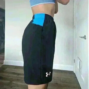 Under Armour, fitted shorts, sport, black and blue, sz  small